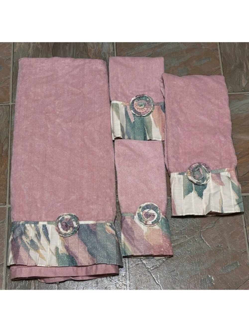 Vintage Avanti Look Dusty Pink Bathroom Towel Set 80s 90s Vibes Pleats